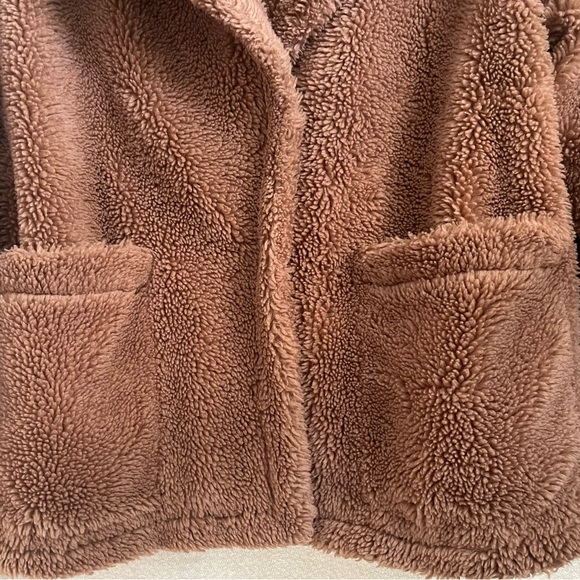 Stand Studio Coat - Picture 3 of 4